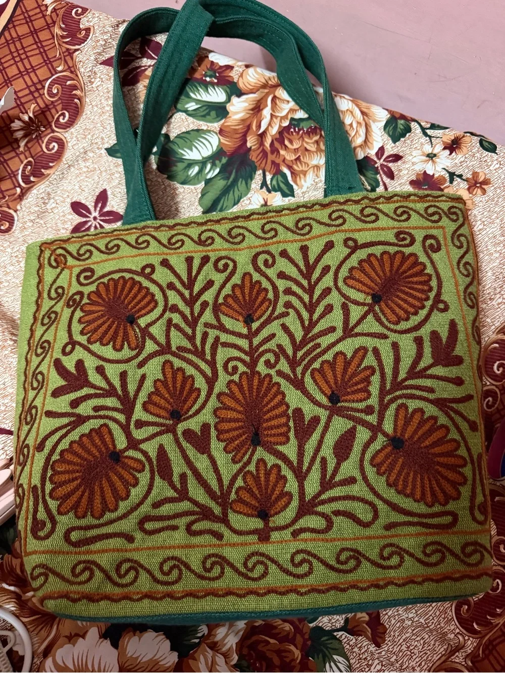Green Floral Embroidered Tote Bag - Women's Handbag